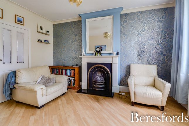 60, Cromwell Road, Brentwood photo 4