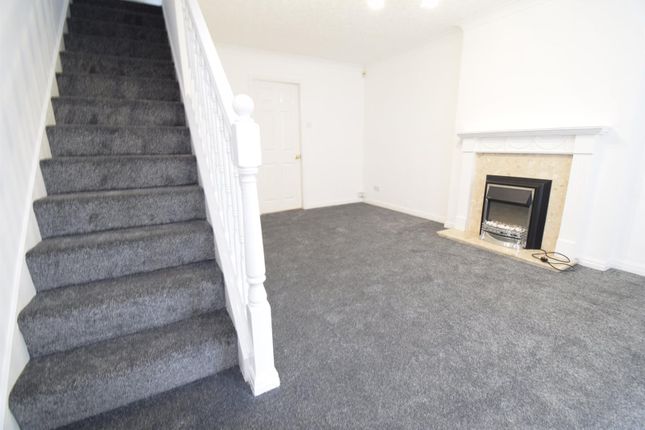 2, Ashleigh Gardens, Ossett photo 3