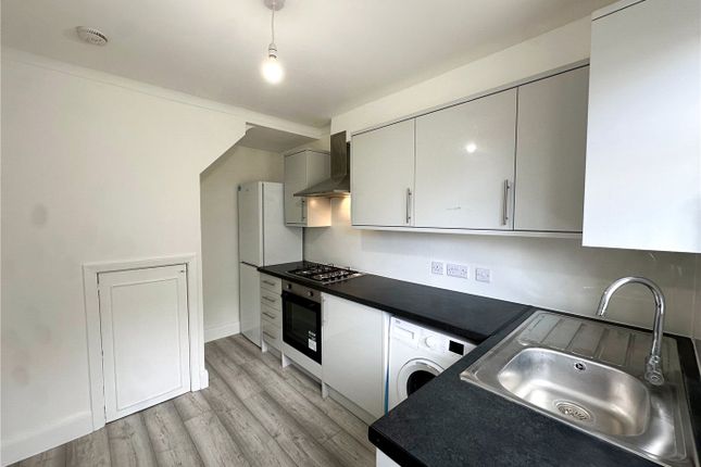 91, Dalston Gardens, Middx photo 2