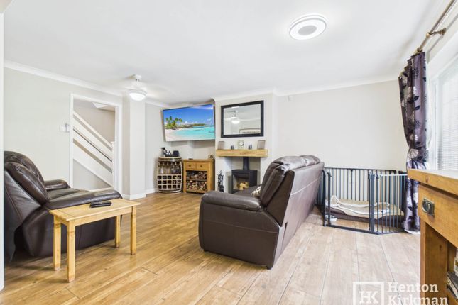 21, Connaught Way, Billericay photo 4