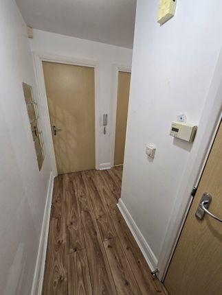 apartment 18, Bath Row, Birmingham photo 4