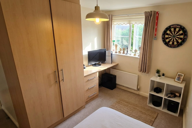 26, Lunt Avenue, Bootle photo 3