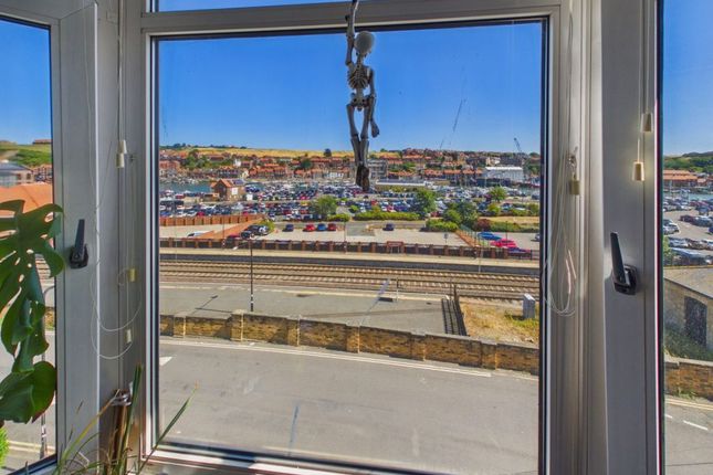 Flat 3, 13 Windsor Terrace, Whitby photo 3
