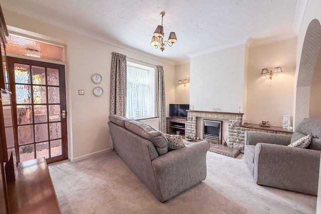 7, St. James Terrace, Buxton photo 3