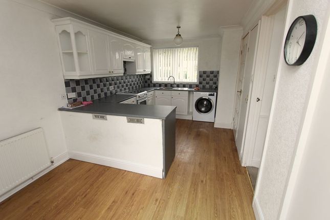 101, Flaxwell Court, Northampton photo 3