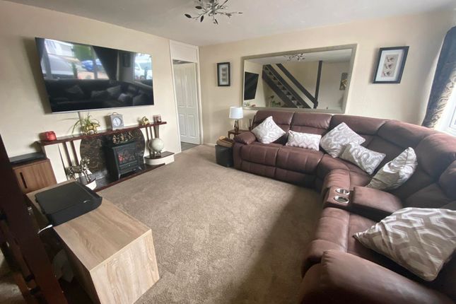 38, Cannock photo 3