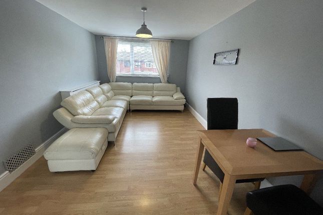 9A, Grange Court, Liverpool photo 3