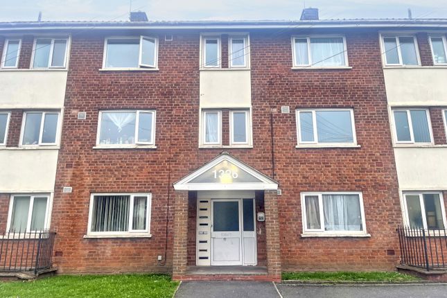 3-bed flat on Flat 3, 1326 Bristol Road South, Northfield, Birmingham, B31 2TD, £90,000