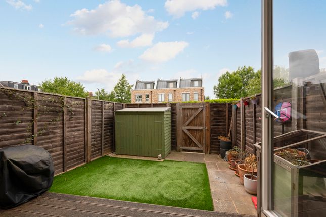 4, Bushey Road, Wimbledon Chase photo 4