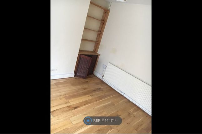 Thumbnail Terraced house to rent in Victoria Parade, Bristol