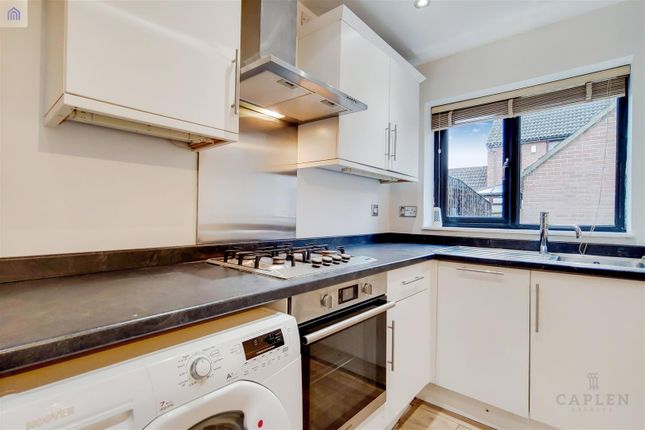 10, The Windsors, Buckhurst Hill photo 4