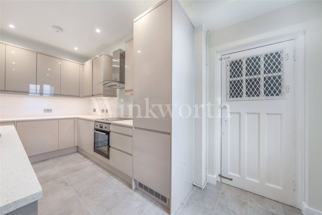 Flat 32, Belmont Court,, Finchley Road, London photo 4