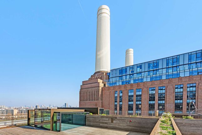 Penthouse for sale in Switch House West, Battersea Power Station