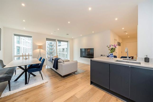 2-bed flat on West Parkside, Greenwich SE10, £475,000