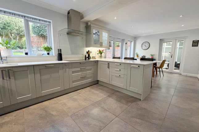 17, Fern Close, FRIMLEY photo 5