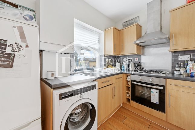 Flat 2, 4A, Park Road, Crouch End photo 4