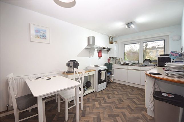 148, Lon Pantyllyn, Powys photo 3