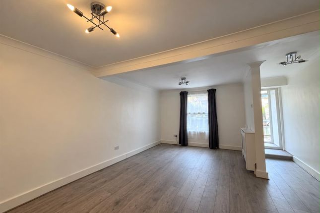 78, Maynard Road, London photo 5