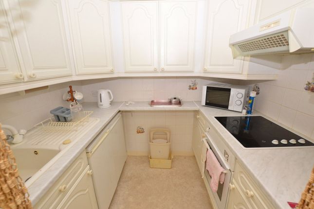41 Homecombe House St. Albans Road, Babbacombe Torquay Devon, Torquay photo 4