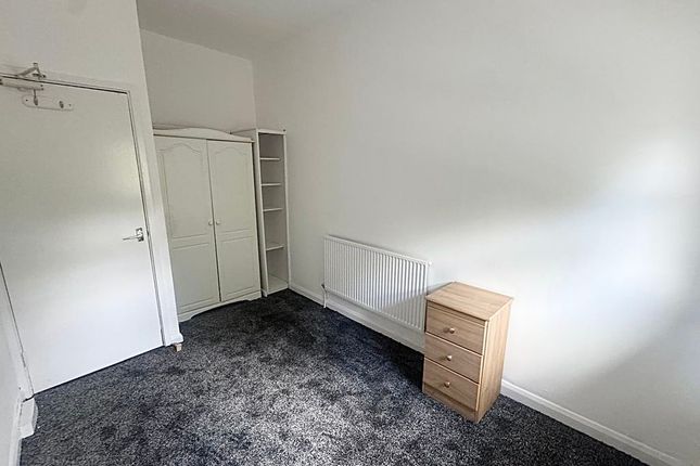 Flat 3, 59, Seedley Road, Salford photo 3