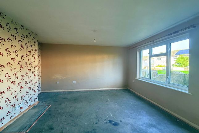 6, Grenville Gardens, Camborne photo 2