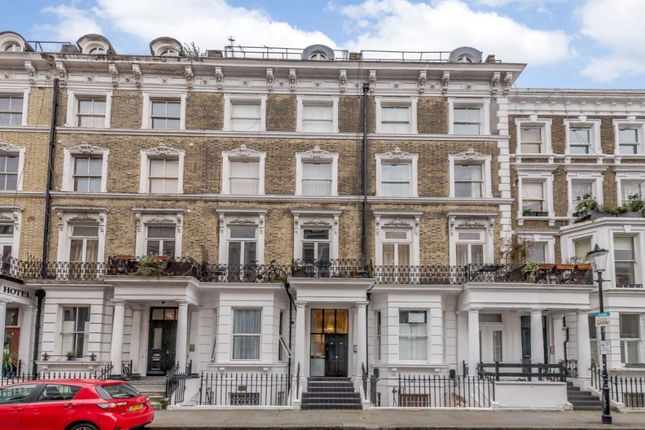 Thumbnail Flat for sale in 26-28 Hogarth Road, London