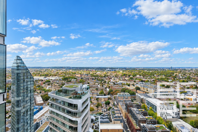 250 City Rd, London photo 2