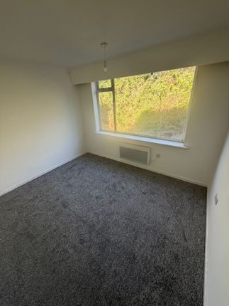 91, Baguley Crescent, Manchester photo 5