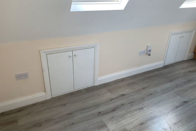 34a,Flat 3, Shenley Road, Borehamwood photo 3