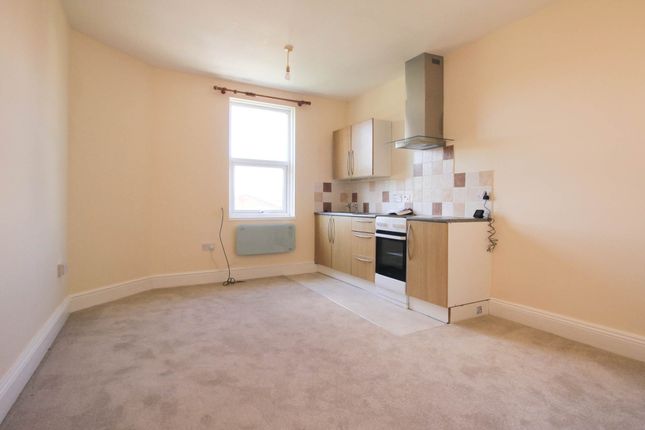 14a, Walliscote Road South, Weston-super-Mare photo 4