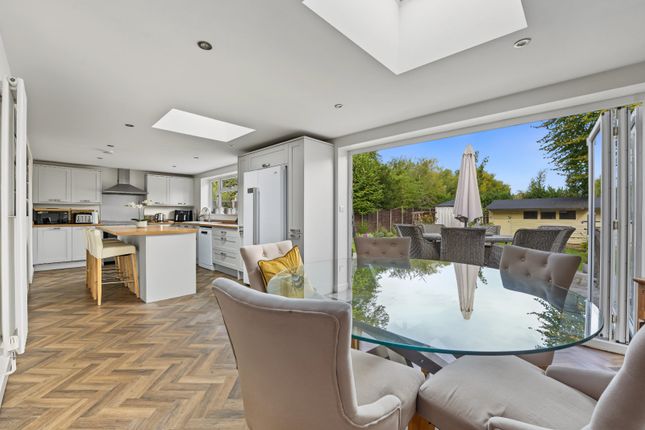 17, Vicarage Lane, Hertford photo 4