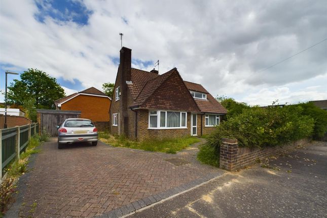 Thumbnail Detached house for sale in Perryfield Road, Crawley