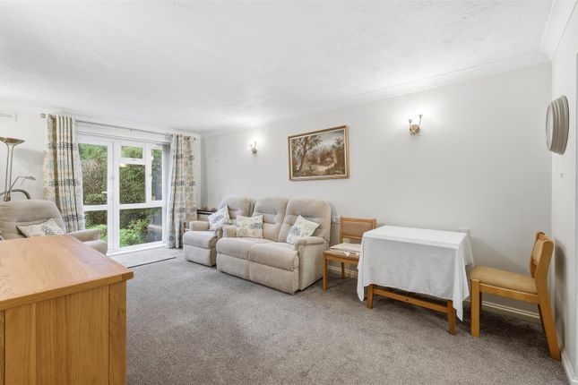 3 Grassmere Court, 20, Village Road, Enfield photo 2