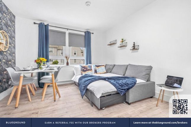 Mc Culloch Avenue, Sanderson Avenue, Glasgow photo 4