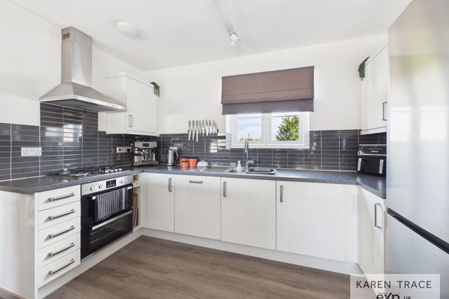 14, William West Road, Par photo 2