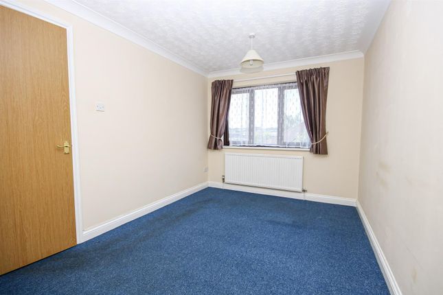 136, Scott Road, Norwich photo 4