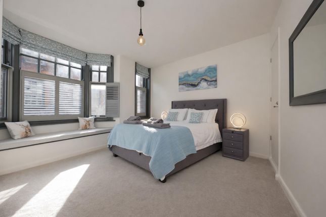 Little Nook, 41, Couching Street, Watlington photo 4