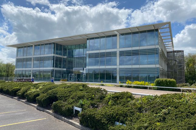 Thumbnail Office to let in Pegasus House, Windmill Hill Business Park, Swindon