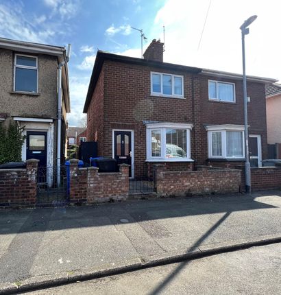 Thumbnail Semi-detached house to rent in Edmund Street, Kettering