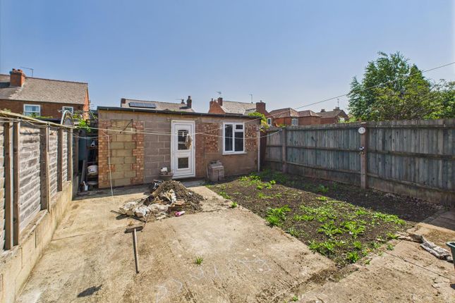 49, Melbourne Street East, Gloucester photo 4