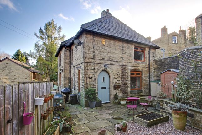 Thumbnail Detached house for sale in The School House 18 New Road, Luddenden, Halifax