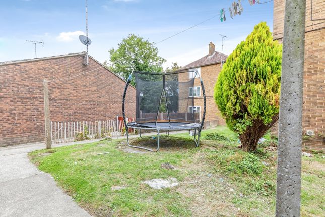 28, Cordelia Crescent, Kent photo 3