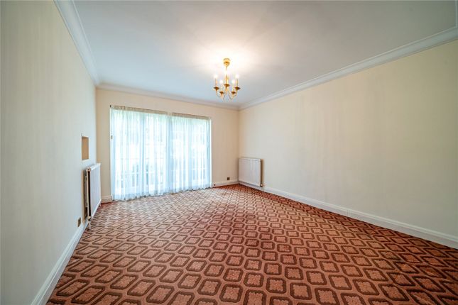 20, Sandmoor Green, West Yorkshire photo 4