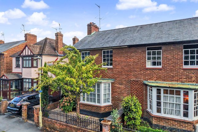 3-bed house on 22, Tamworth Road, Hertford, £899,950