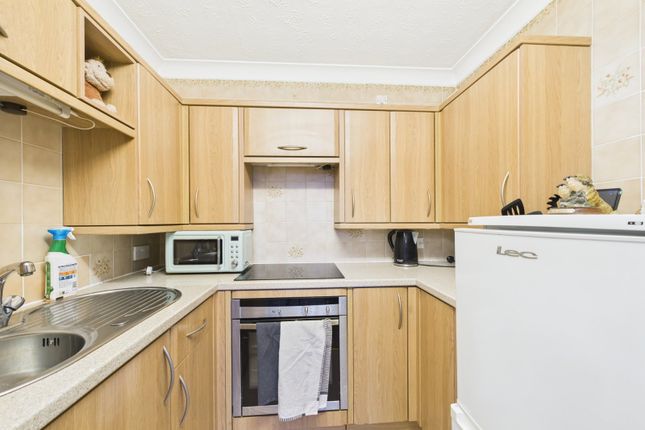 Flat 24, Homenash House,, St. Georges Lane North, Worcestershire photo 3