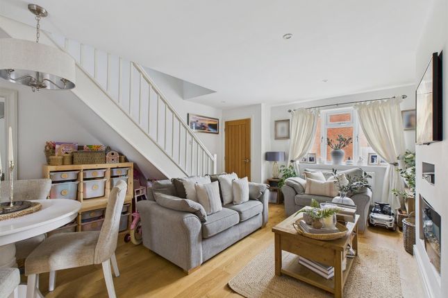 4 Seymour Court, Marlborough Gardens, Malvern photo 2