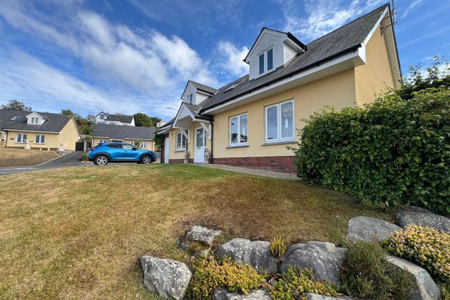33, Dolphin Court, New Quay photo 4