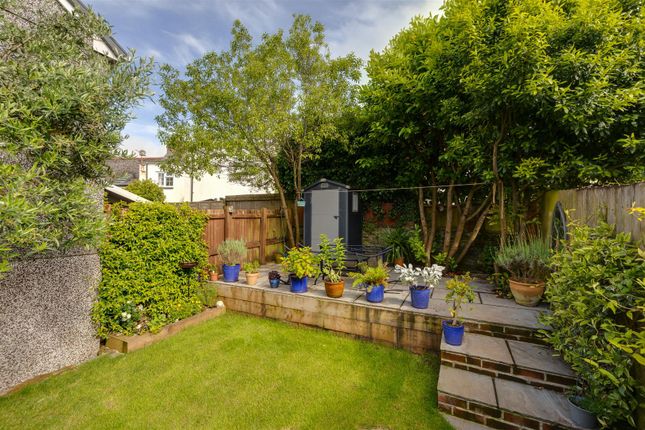 3, Barton Mews, Saltash photo 4