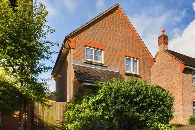 Thumbnail Detached house for sale in Jarvis Fields, Bursledon, Southampton