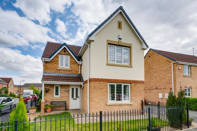 Thumbnail Detached house for sale in Meadowgate, Brampton Bierlow, Rotherham